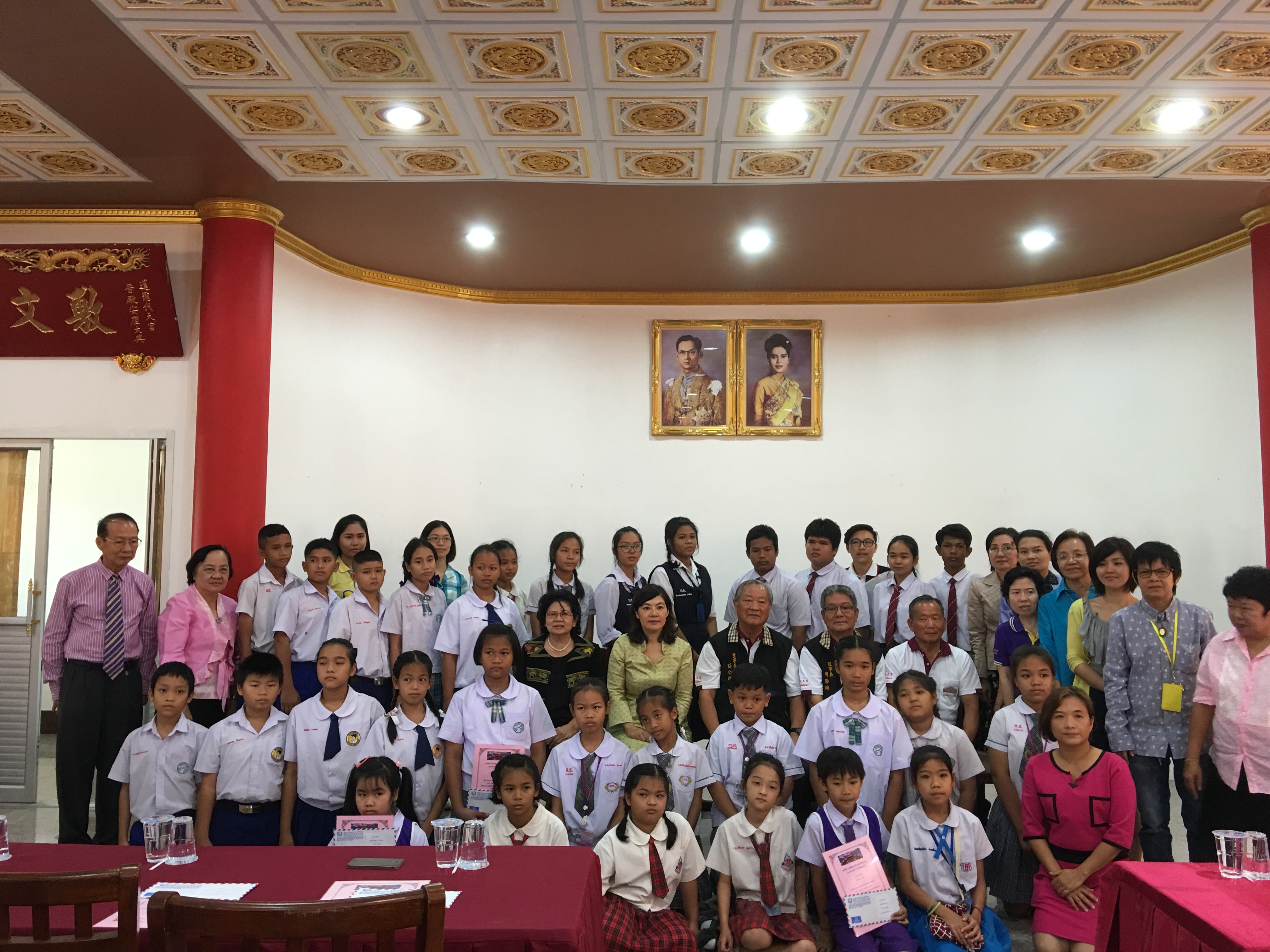 Dai Tian Temple in Thailand Awards 30 Scholarships for Excellence in Huayu to Thai Students