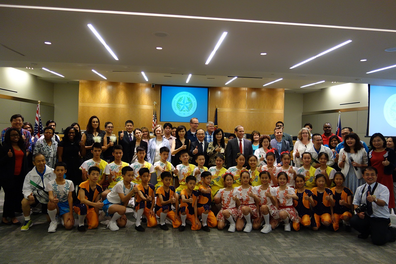 Houston Independent School District Warmly Applauds the Taipei Youth Folk Sports Group