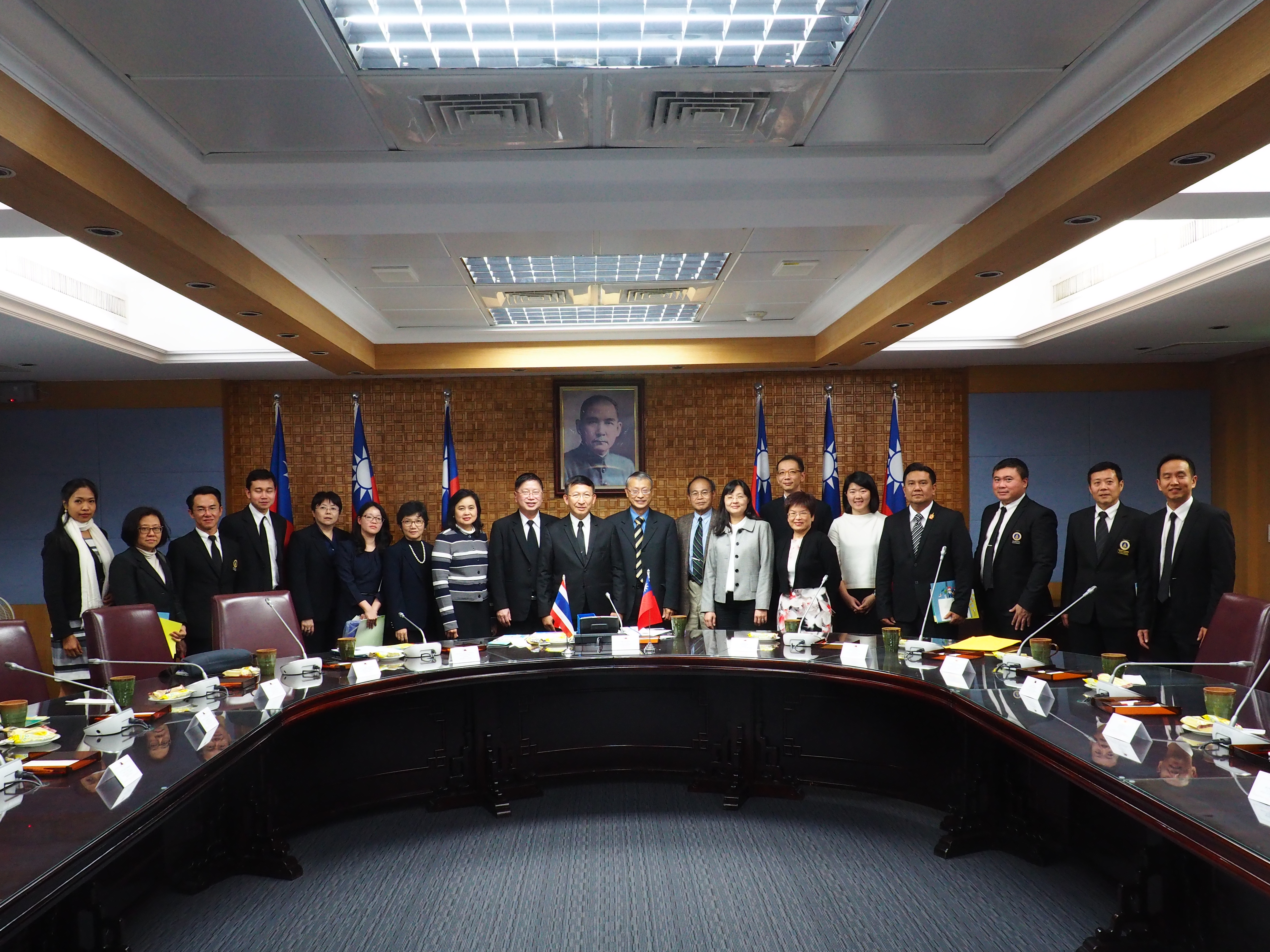 R.O.C. Ministry of Education and Mahidol University discuss Collaboration