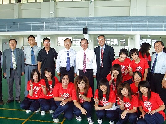 Minister Wu Inspects Matsu Senior High School