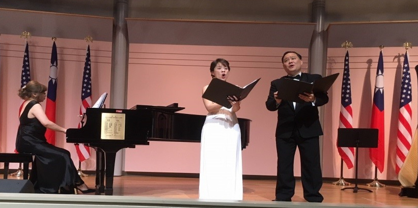 Midwest Mainstream Mandarin Teacher Association holds “Love Without Borders Concert” – A Benefit Concert for Feed My Starving Children