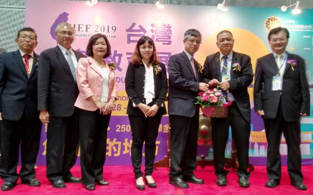 Dr. Mon-Chi Lio visits Malaysia to Enhance Educational Cooperation and Exchanges
