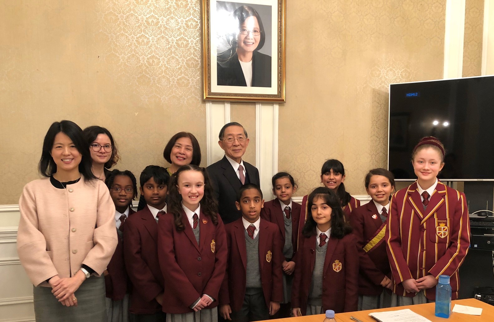 Pupils Interview the Representative for Taiwan in the United Kingdom