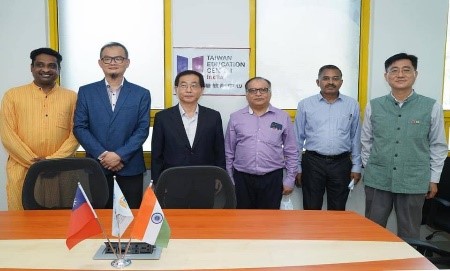 Dignatories at the inauguration ceremony of the Taiwan Education Center at IIT Ropar on September 27, 2021