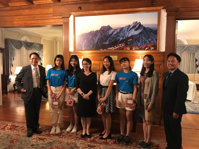 Representative Hsiao (4th from the left) with the TechGirls Taiwan team